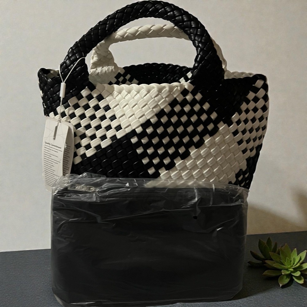 Queennoris Woven Tote Handbag Black White Geometric Pattern Accent Bag - Picture 7 of 11